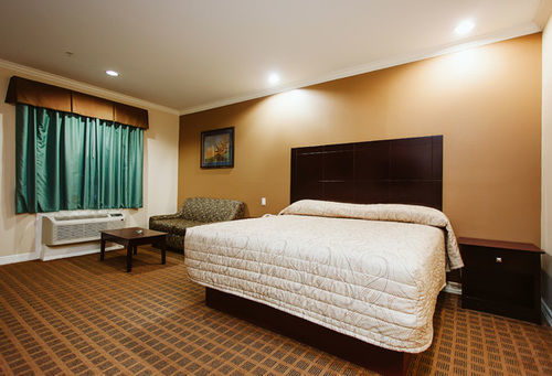 סייפרס Palace Inn Copperfield מראה חיצוני תמונה