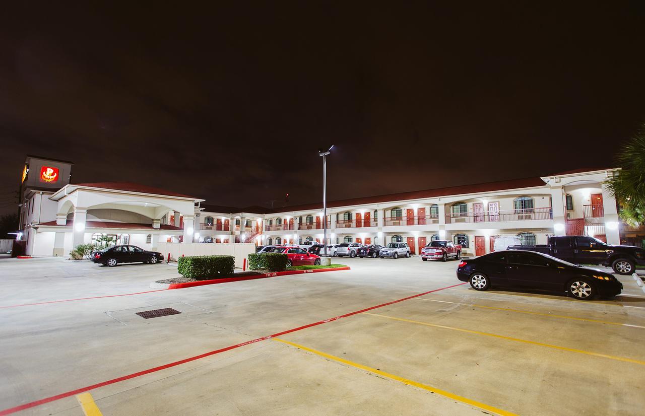 סייפרס Palace Inn Copperfield מראה חיצוני תמונה