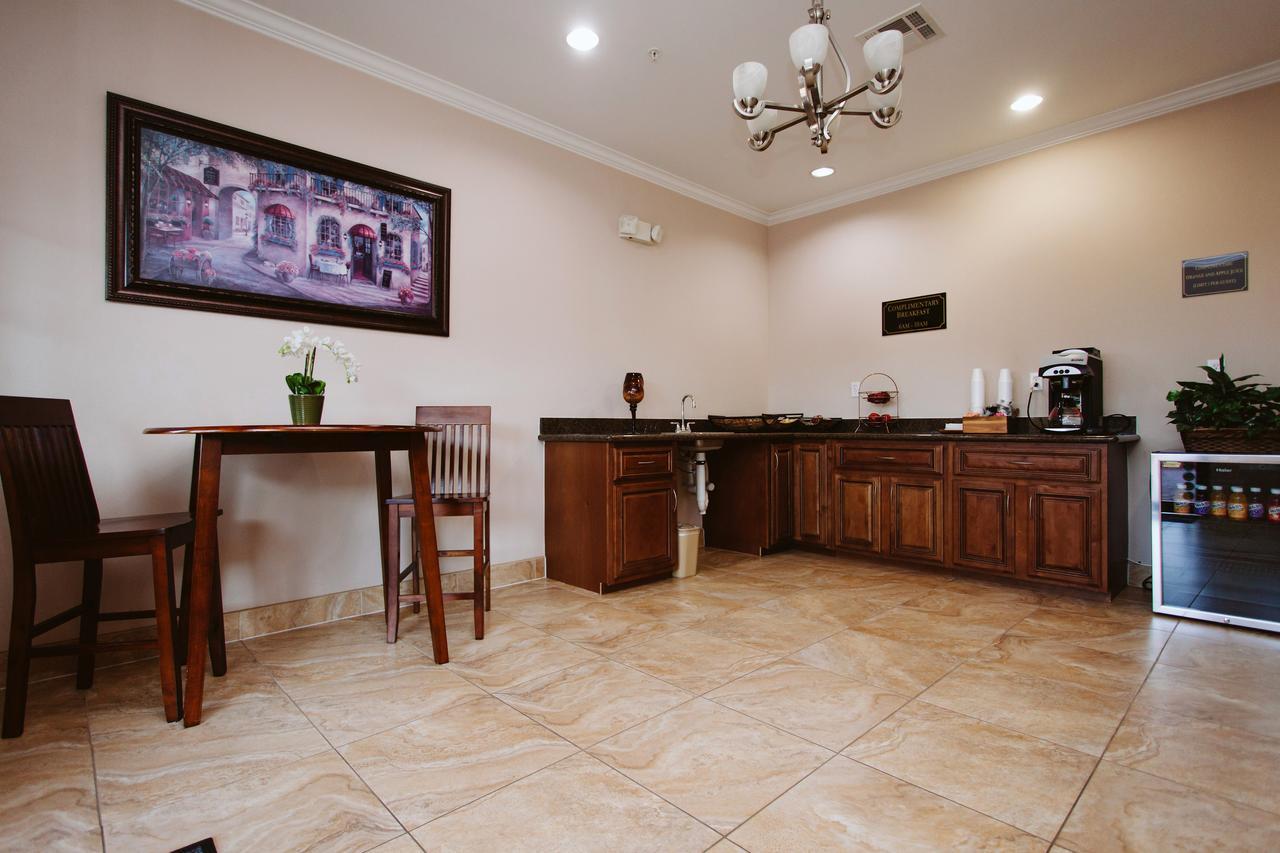 סייפרס Palace Inn Copperfield מראה חיצוני תמונה